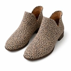 Lucky Brand ($200) Leopard Print Suede Ankle Booties Slip On Western Boho